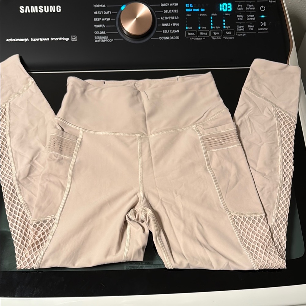 Victoria Sport Beige High-Waisted Leggings with Mesh Detail and pockets
